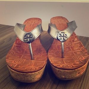 Tory Burch Metallic Silver Wedges Sz 6M (6.5M)
